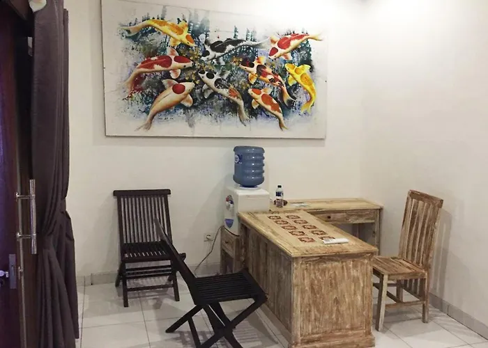 Oyo 90195 The Koi Guest House Hotel Canggu