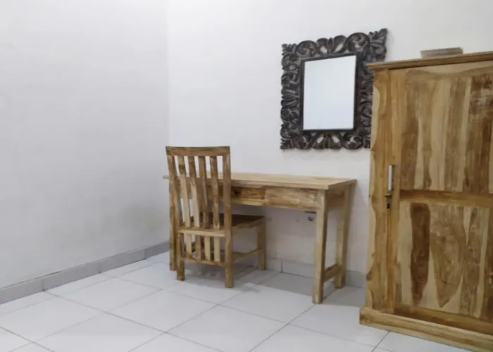 Oyo 90195 The Koi Guest House 2* Canggu